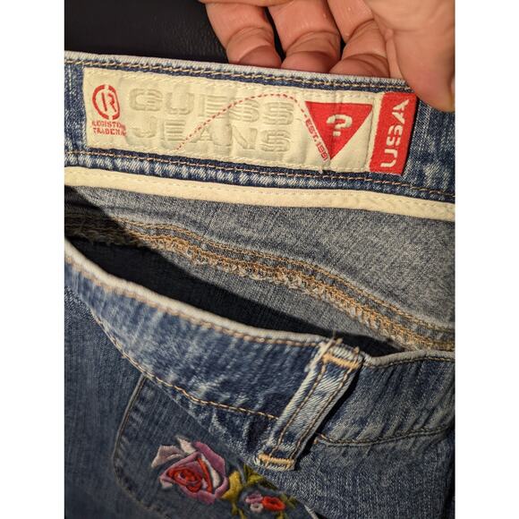 Vintage Y2K Guess jeans Low Rise Flares Embroidered Front Pockets Size 31 Womens - Picture 7 of 10